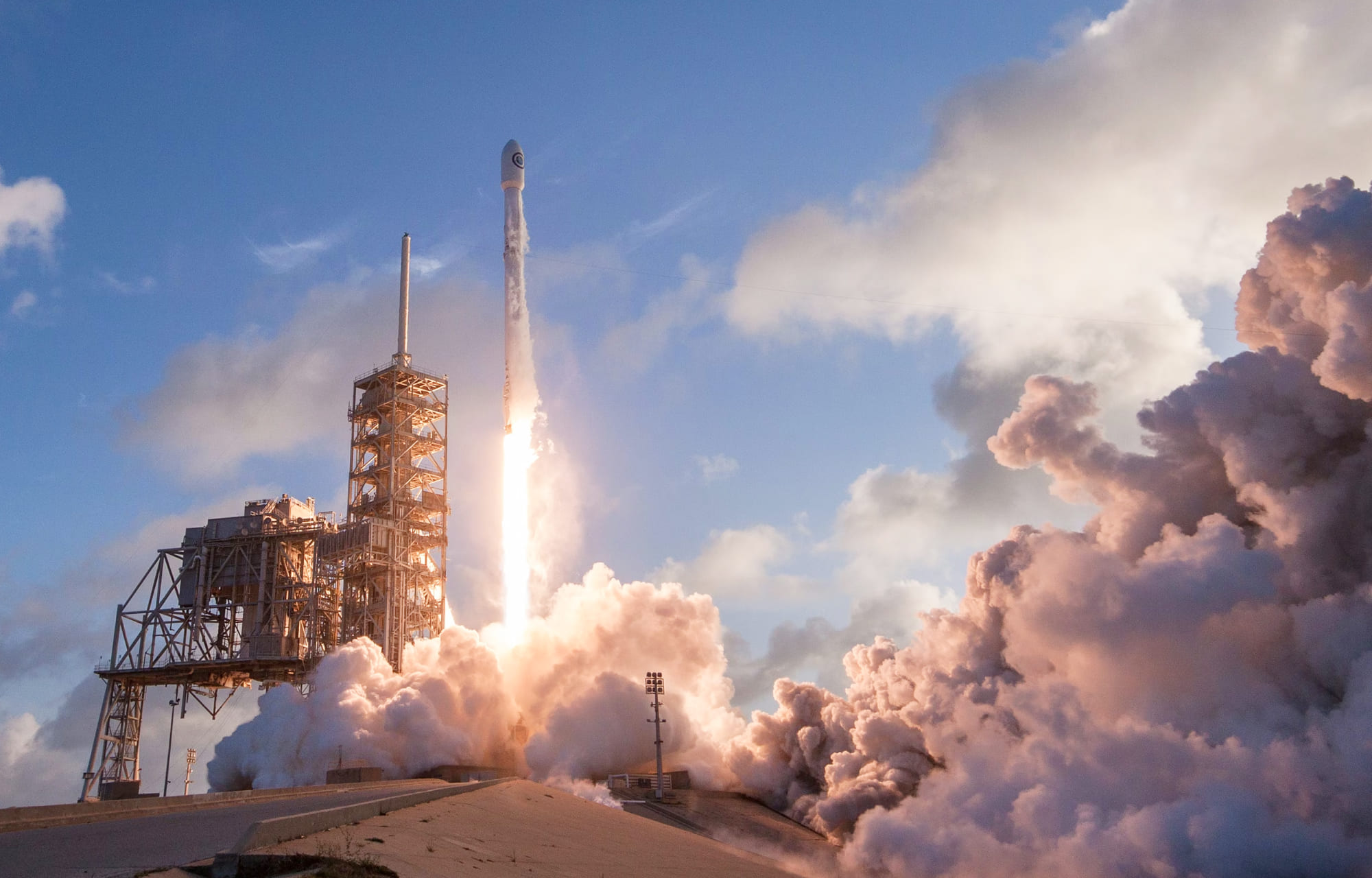 华峰集团官方网站建设